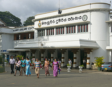 Kandy railway station, Sri Lanka, Asia