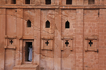 Easter Orthodox Christian priest during religious celebrations in the ancient rock-hewn churches of Lalibela, UNESCO World Heritage Sitre, Ethiopia, Africa