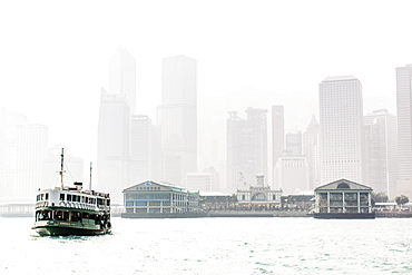 Star Ferry leaving Central Pier, Hong Kong, China, Asia