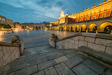 Krakow Main Square, UNESCO World Heritage Site, Krakow, Poland, Europe