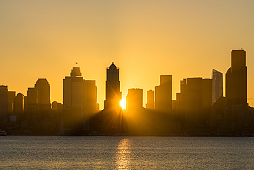 Seattle skyline at sunrise, as seen from Alki Beach, Seattle, Washington State, United States of America, North America