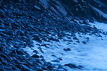 Waves and storm beach at dawn, Minard Beach, Dingle Peninsula, County Kerry, Munster, Republic of Ireland, Europe