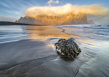 Stokksnes beach looking towards Vestrahorn Mountain, Iceland, Polar Regions