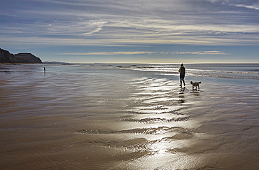 A scene on the beach at Charmouth, Jurassic Coast, UNESCO World Heritage Site, Dorset, England, United Kingdom, Europe