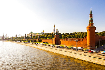 The Kremlin, UNESCO World Heritage Site, and Moscow River, Moscow, Russia, Europe