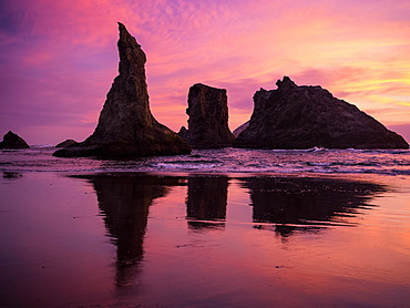 Sunset at The Wizard's Hat, Oregon, United States of America, North America