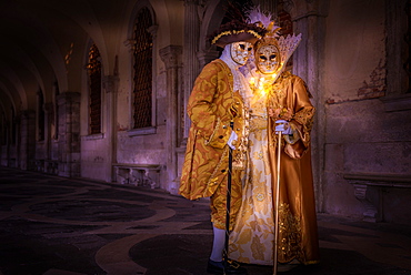 Costumes and masks during Venice Carnival, Venice, UNESCO World Heritage Site, Veneto, Italy, Europe