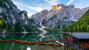 Lago Di Braies, South Tyrol, Dolomites, Italy, Europe