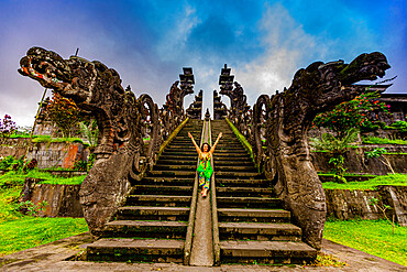 Woman at the Besakih Temple, the largest and holiest temple of Hindu religion in Bali, Indonesia, Southeast Asia, Asia