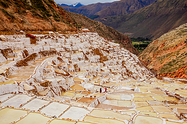 Maras Salt Mines (Salineras de Maras), Peru, South America