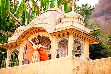 Woman at lookout point, Jaipur, Rajasthan, India, Asia