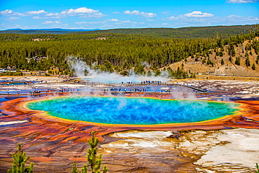 Grand Prismatic Spring, Yellowstone National Park, UNESCO World Heritage Site, Wyoming, United States of America, North America