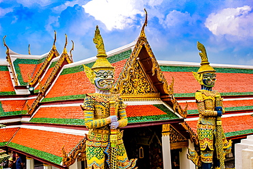 Detail of guardian statues, Grand Palace and Wat Phra Kaew (Temple of the Emerald Buddha) complex, Bangkok, Thailand, Southeast Asia, Asia