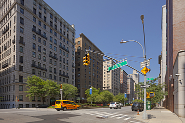 Apartments bordering Park Avenue in New York City's Upper East Side, New York City, United States of America, North America