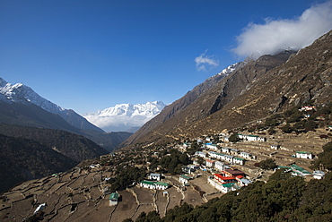 The old village of Pangboche on the Everest Base Camp trek, Nepal, Himalayas, Asia