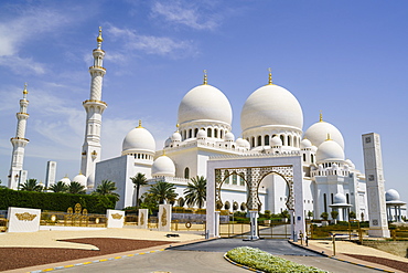 Sheikh Zayed Grand Mosque, Abu Dhabi, United Arab Emirates, Middle East