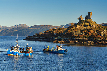 Castle Moil overlooking Kyleakin Harbour, The Isle of Skye, Inner Hebrides, Scotland, United Kingdom, Europe