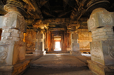 Inside Virupaksha Temple, Hampi, UNESCO World Heritage Site, Karnataka, India, Asia