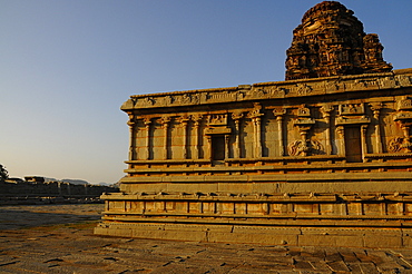 Vittala Temple Complex, Hampi, UNESCO World Heritage Site, Karnataka, India, Asia