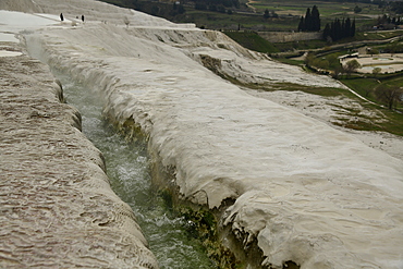 Travertine pools and terraces of The Cotton Castle of Pamukkale, UNESCO World Heritage Site, Anatolia, Turkey, Asia Minor, Asia