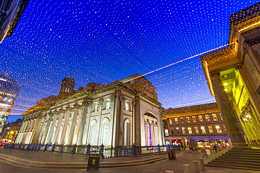 Royal Exchange Square at dusk, Gallery of Modern Art, Glasgow, Scotland, United Kingdom, Europe