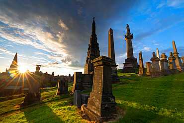 Glasgow Necropolis, Victorian Cemetery, Glasgow, Scotland, United Kingdom, Europe