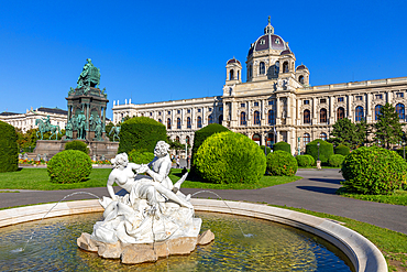 Sculpted Fountain with Kunsthistorisches Museum, Art History Museum, Monument of Empress Maria Theresa, Museum quarter, Vienna, Austria, Europe