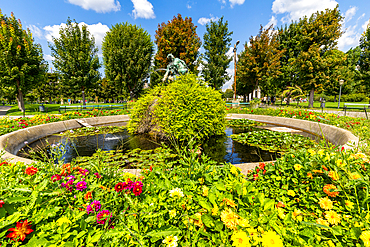 Water feature, Volksgarten, Vienna, Austria, Europe