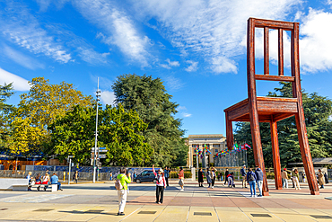 Broken Chair, Memorial to the Victims of Landmines, Place des Nations, Geneva, Switzerland, Europe