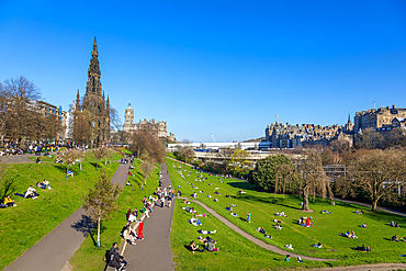 Princess Street Gardens, Sir Walter Scott Monument, Edinburgh, Scotland, United Kingdom, Europe