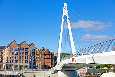 Govan-Partick Bridge, swing footbridge, River Clyde, Glasgow, Scotland, United Kingdom, Europe