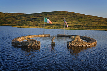 Beaver Island Memorial, Arranmore Island, County Donegal, Ulster, Republic of Ireland, Europe