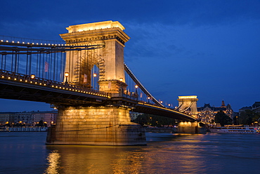 City at night with Chain Bridge and Danube River, UNESCO World Heritage Site, Budapest, Hungary, Europe