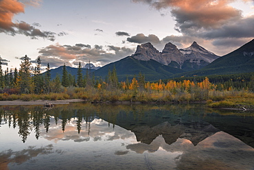 Sunset over Three Sisters in Autumn near Banff National Park, UNESCO World Heritage Site, Canmore, Alberta, Rocky Mountains, Canada, North America