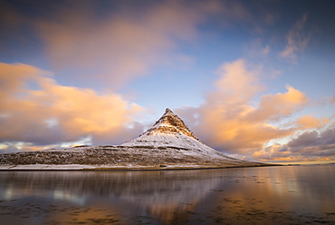 Sunrise at Kirkjufell Mountain, Snaefellsnes Peninsula, Iceland, Polar Regions