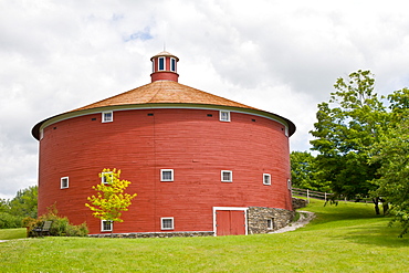 1901 Round Barn, Shelburne Museum, Shelburne, Vermont, New England, United States of America, North America