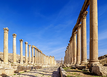 Colonnaded Street (Cardo), Jerash, Jerash Governorate, Jordan, Middle East