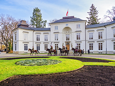 National Independence Day Horse Parade in front of the Myslewicki Palace, Lazienki Park (Royal Baths Park), Warsaw, Masovian Voivodeship, Poland, Europe