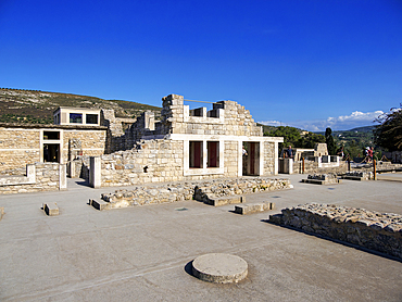 Palace of Minos, Knossos, Heraklion Region, Crete, Greek Islands, Greece, Europe