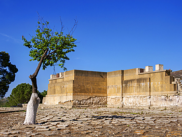 Palace of Minos, Knossos, Heraklion Region, Crete, Greek Islands, Greece, Europe