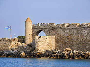 Defensive Wall of the Medieval Old Town, Rhodes City, Rhodes Island, Dodecanese, Greek Islands, Greece, Europe