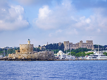 View towards the Saint Nicholas Fortress and Palace of the Grand Master of the Knights of Rhodes, UNESCO World Heritage Site, Rhodes City, Rhodes Island, Dodecanese, Greek Islands, Greece, Europe