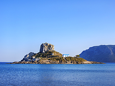 Kastri Island seen from Agios Stefanos Beach, Kamari Bay, Kos Island, Dodecanese, Greek Islands, Greece, Europe