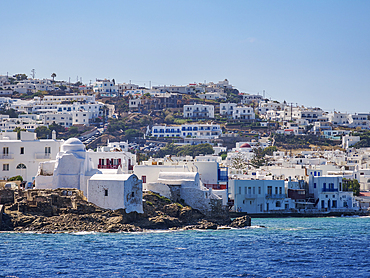 View towards the Church of Panagia Paraportiani, Chora, Mykonos Town, Mykonos Island, Cyclades, Greek Islands, Greece, Europe