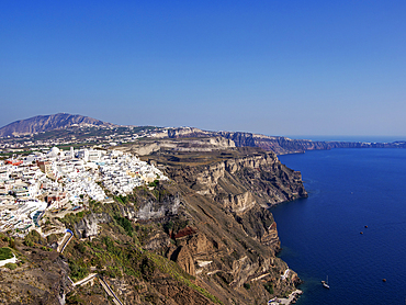 Cityscape of Fira at the edge of the caldera, Santorini (Thira) Island, Cyclades, Greek Islands, Greece, Europe