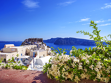 View towards the castle, Oia Village, Santorini (Thira) Island, Cyclades, Greek Islands, Greece, Europe