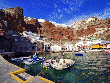 Fishing Port at Ammoudi Bay and Oia Village, Santorini (Thira) Island, Cyclades, Greek Islands, Greece, Europe