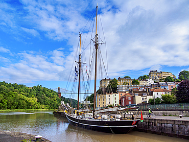 View over River Avon towards Clifton Suspension Bridge, Bristol, England, United Kingdom, Europe