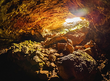 Ana Te Pahu Cave, Rapa Nui National Park, UNESCO World Heritage Site, Easter Island, Chile, South America