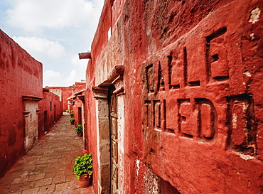 Toledo Street, Santa Catalina Monastery, UNESCO World Heritage Site, Arequipa, Peru, South America